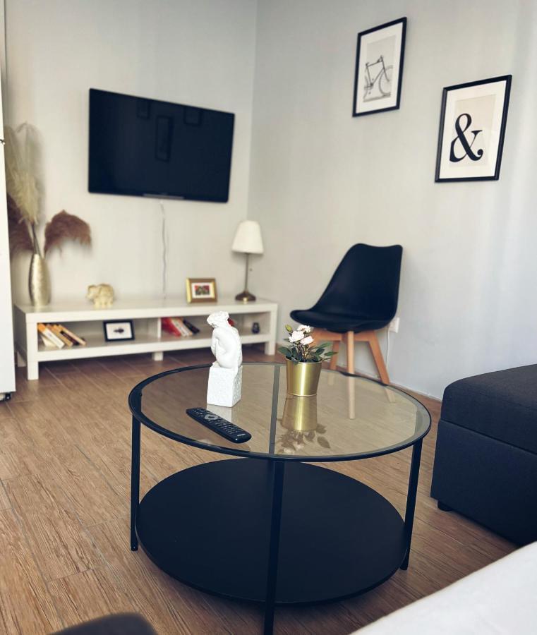 דירות Athens Loft In Pagrati מראה חיצוני תמונה